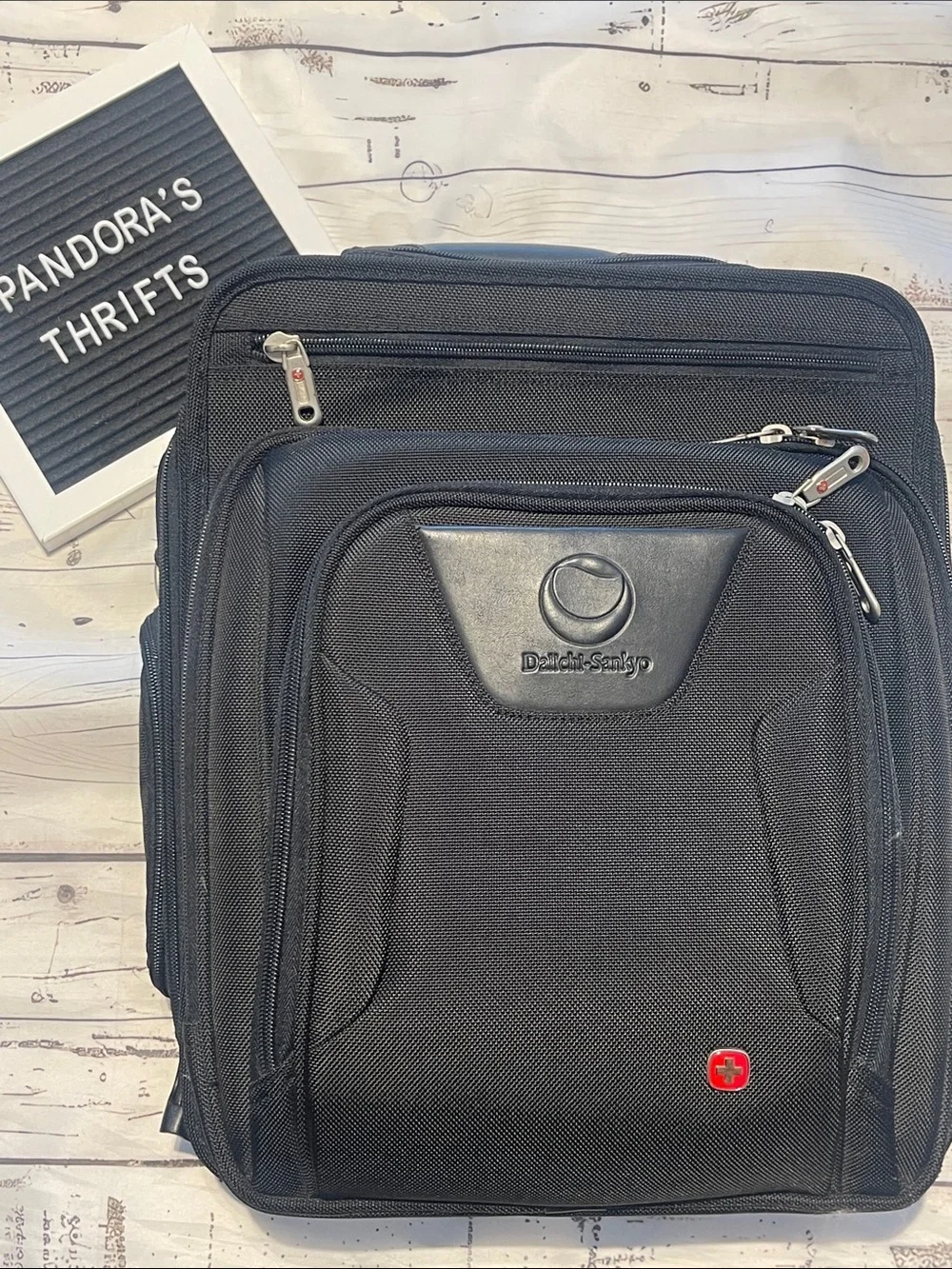 Dallchi-Sankyo Swiss Gear Black Men's Travel Backpack Preowned